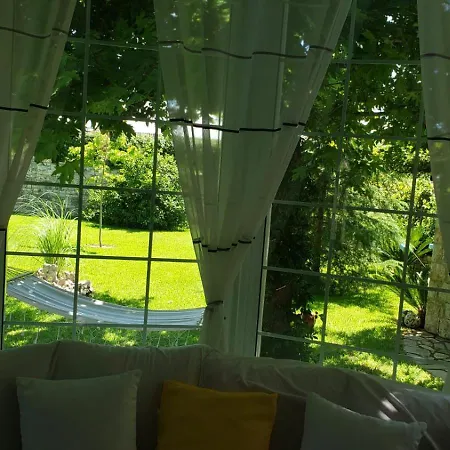 Bubullime Albania * Lushnje